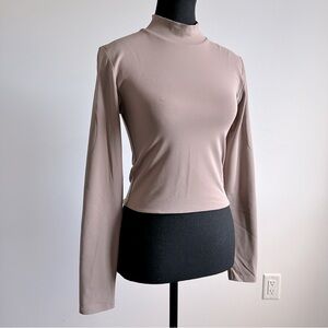 Sz S Aritzia BABATON Contour Mockneck Longsleeve Top in Tan